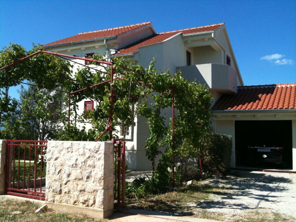 Apartments Villa Aurora Razanac Exterior photo